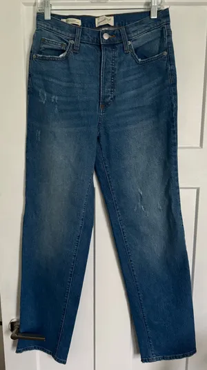 Universal Threads 90s Straight Jeans High-Rise thumbnail 1