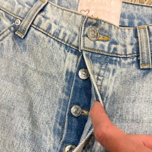 Revice Denim distressed jeans size 28 thumbnail 2