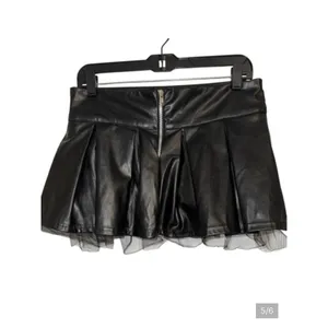 Y2K goth heart mini skirt Black Size L thumbnail 4