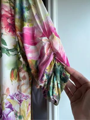 Lily Floral V-Neck Tunic in Cream, Pink, Purple and Green thumbnail 2