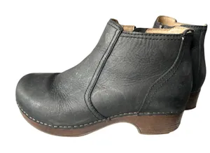 Danskos black leather Barbara low bootie size 36 US 5.5-6 thumbnail 1