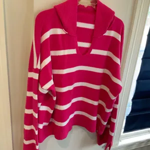 Women’s pink and white sweater size xl. NWOT. SKU 2804 m thumbnail 1
