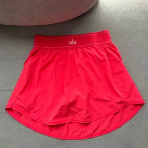 Alo Yoga Match Point Tennis Skirt Candy Red XXS thumbnail 2