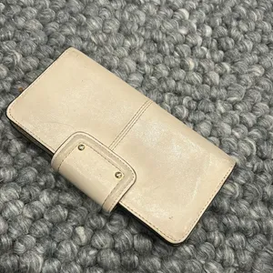 Coach Genuine Leather Creme Full‎ Size Wallet thumbnail 5