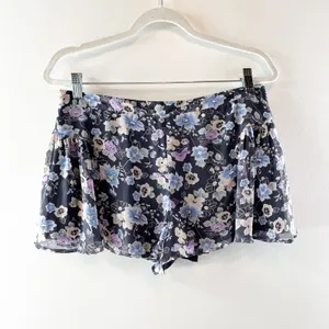 Free People Flowy Floral Print Chiffon Micro Shorts Black Purple 4 thumbnail 4