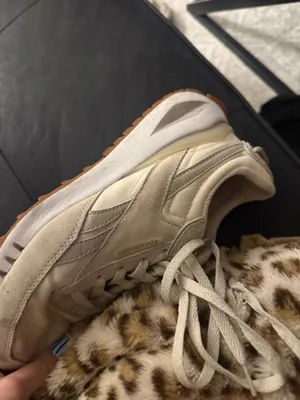 Reebok Sneakers thumbnail 5