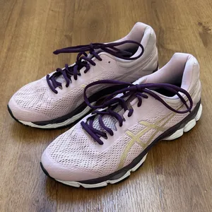 ASICS Women's Gel-Glorify 4 Pink/Purple l Running Shoes‎ Size 9.5 thumbnail 1
