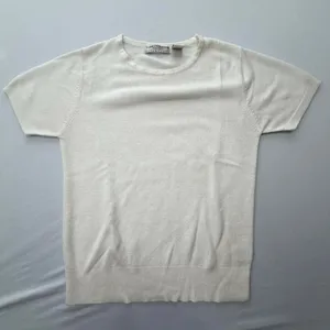 Carolyn Taylor Essentials White Short Sleeve Crew Neck Acrylic Knit Sweater thumbnail 1