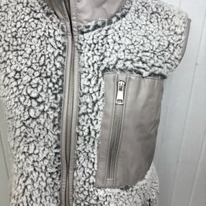 Abercrombie & Fitch Vest Women Small Sherpa Fleece Jacket Gray Leather‎ Pocket S thumbnail 8
