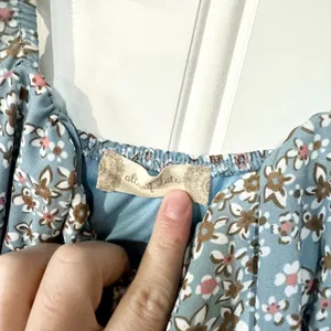 Altar'd State Floral Ruffle Mini Dress Womens Size L Blue Ditsy Smocked Boho L‎ thumbnail 2