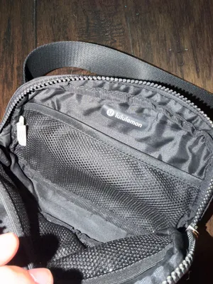 Lululemon Belt Bag Everywhere thumbnail 3