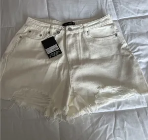 Missguided Shorts thumbnail 1