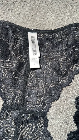 Zenana Outfitters Bralette Black Lace thumbnail 2