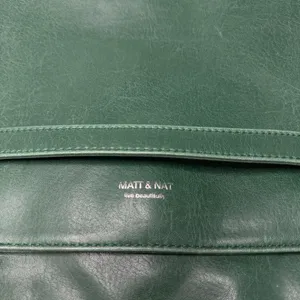 Matt & Nat Leia Vintage Shoulder Bag Emerald Green Vegan Leather Silver Clasp thumbnail 2