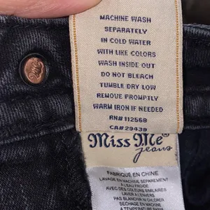 Miss Me Skinny Jeans Style no: MY736253 Color: BLK 01‎ Inseam 30 thumbnail 12