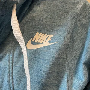 Nike Blue Full-Zip Hoodie thumbnail 4