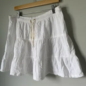 Aerie Gauzy Tiered Mini Skirt Boho Cottagecore 100% Cotton White Women's Size XL thumbnail 3