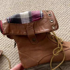 Cathy Jean Vegan Leather Brown Convertible Lace-Up Combat Boots Size 8 GUC thumbnail 7