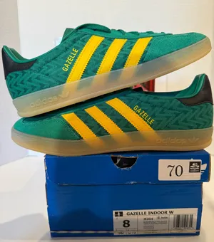 Women’s Adidas Gazelle Indoor size 8W thumbnail 1