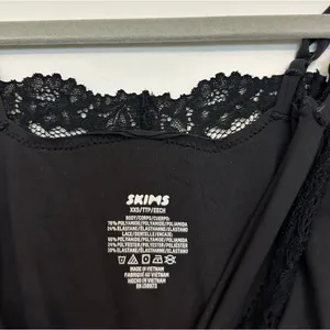 Skims Fits Everybody Corded Lace Bodysuit thumbnail 3