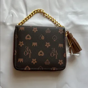 Claire’s Status Icons Zip Around Wallet thumbnail 4