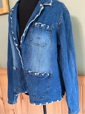 New Identity Vintage 100% cotton Blue Denim Jacket with Eyelet Trim size Large thumbnail 2