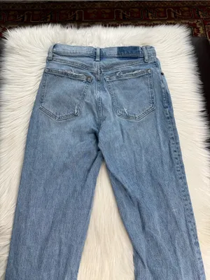 Abercrombie The 90’s Straight Ultra High Rise Split Hem Jeans thumbnail 8