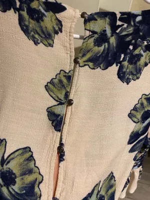 Free people floral v neck long sleeve romper size Xs thumbnail 7