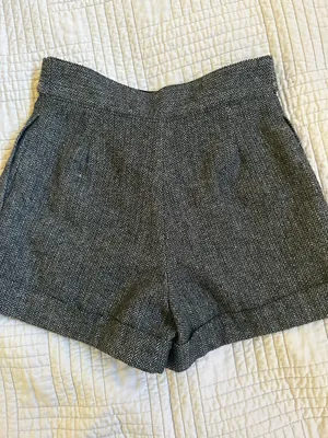 Tweed Shorts Size XS thumbnail 2