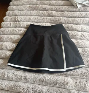 Abercrombie YPB Tennis Black Mini Skirt with White Trim thumbnail 3