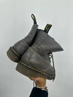 Dr Martens 1460 Gray Combat Boots Women's Size 7 Grunge thumbnail 5