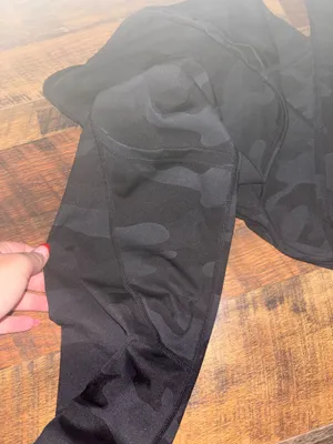 Black camo leggings Size M thumbnail 3