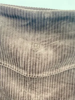 Lululemon Scuba Mid-Rise Mini Skirt *Velvet Cord Brown Espresso Size 2 thumbnail 3