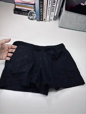Ann Taylor LOFT Black Lace Overlay Drawstring Shorts EUC Size 2 thumbnail 6