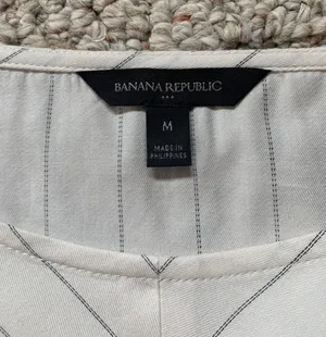 Banana Republic Top thumbnail 3