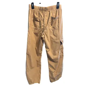 Aerie Avenue Baggy Cargo Pant. Khaki. Size Medium thumbnail 3