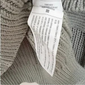 Abercrombie & Fitch Chunky knit V-neck Sweater Pullover Relaxed Fit Size Medium thumbnail 5