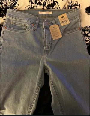 NWT Levi’s Jeans thumbnail 1