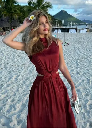 Zara maxi dress Burgundy Sleeveless cut out satin effect evening wedding summer thumbnail 1
