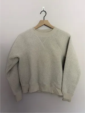 Everlane the Renew Fleece Raglan Sweatshirt Sandstone Small thumbnail 2
