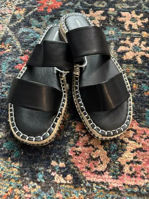 American Eagle Sandals thumbnail 3