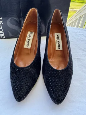 Evan-Picone Black Suede Pumps thumbnail 2