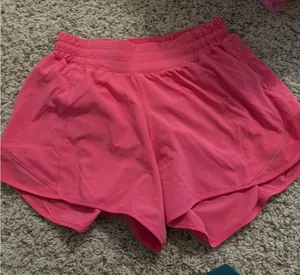 Lululemon Hotty Hot Shorts thumbnail 1