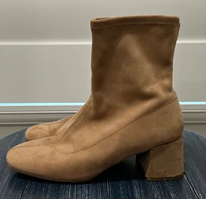 Universal Thread Vegan Booties  thumbnail 4