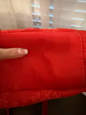 Princess Vera Wang quilted red snowflake tote bag thumbnail 6