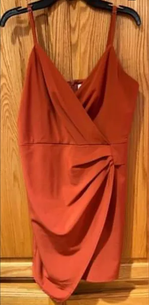 Nectar Women's Burnt Orange Asymmetrical Lined‎ Cocktail Mini Dress Size Medium thumbnail 1
