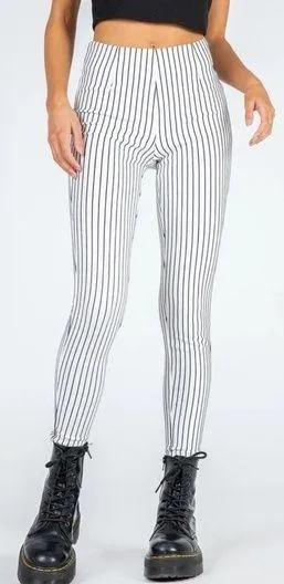 PRINCESS POLLY Moss Pants thumbnail 1