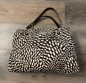Kate Spade New York Lindenwood Safari Elena nylon shoulder bag thumbnail 1