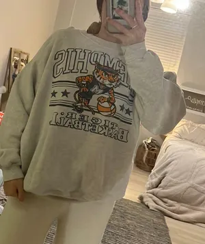 Hanes Vintage Memphis sweatshirt thumbnail 2