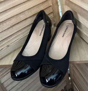 Dream Paris Black Cap-Toe Ballet Pumps with Patent Detail 8 BRAND NEW thumbnail 1